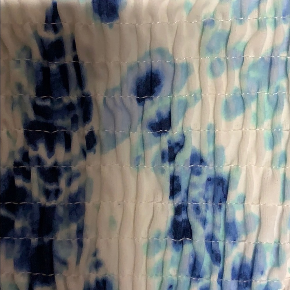 Victoria’s Secret Blue/White Tye Dyed Bikini - Picture 4 of 5